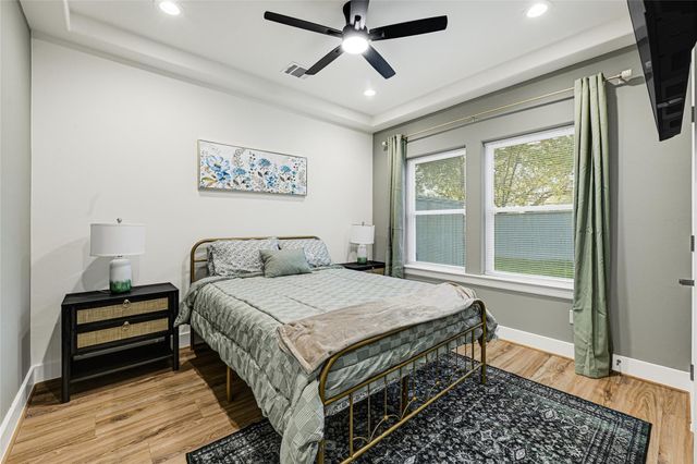 3510 Rebecca Street, Houston, TX 77021