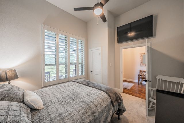 2045 Glenhollow Drive, Weatherford, TX 76088