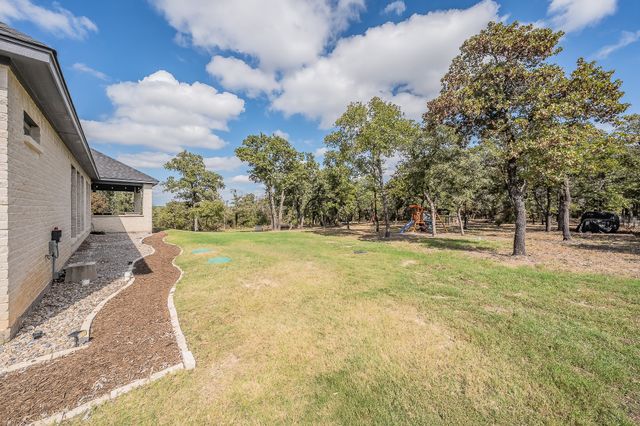 2045 Glenhollow Drive, Weatherford, TX 76088