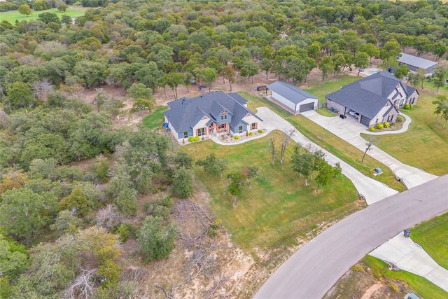 2045 Glenhollow Drive, Weatherford, TX 76088