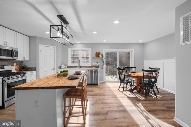 362 DAWN LN, Harpers Ferry, WV 25425