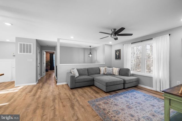 362 DAWN LN, Harpers Ferry, WV 25425