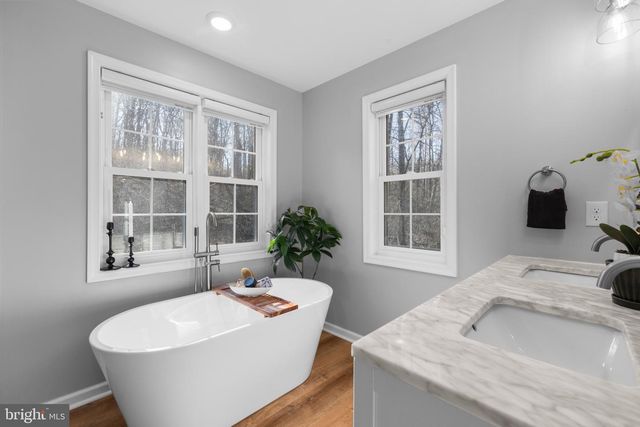 362 DAWN LN, Harpers Ferry, WV 25425