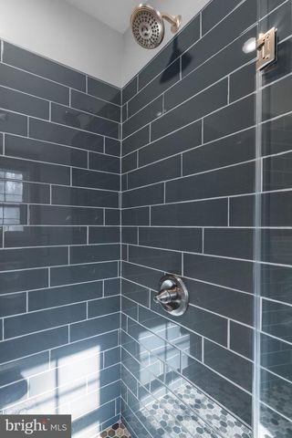 362 DAWN LN, Harpers Ferry, WV 25425