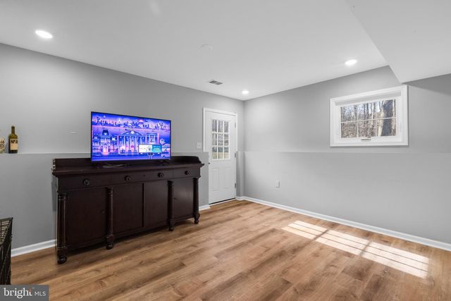 362 DAWN LN, Harpers Ferry, WV 25425