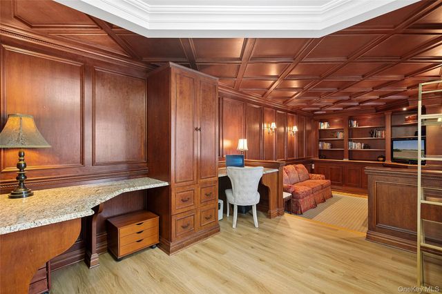 922 Leeds Drive, North Bellmore, NY 11710