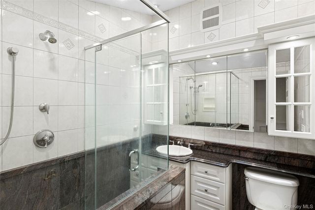 922 Leeds Drive, North Bellmore, NY 11710