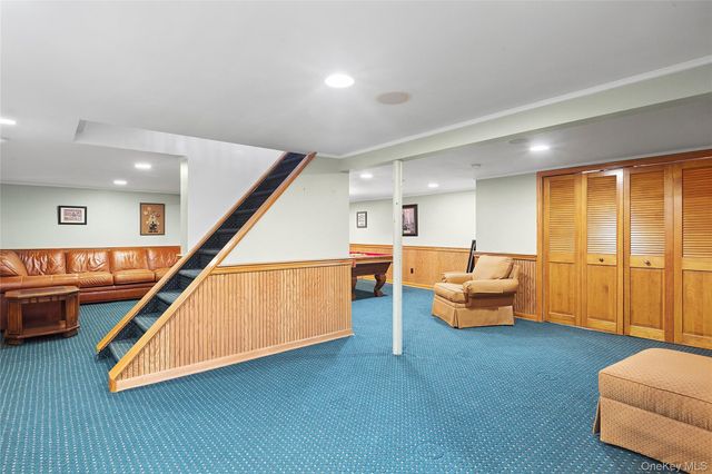 922 Leeds Drive, North Bellmore, NY 11710