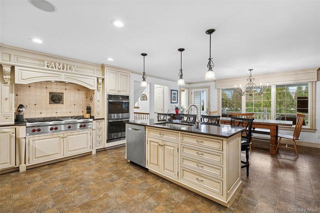 922 Leeds Drive, North Bellmore, NY 11710