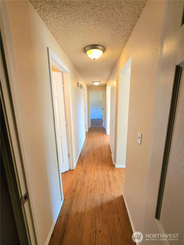 11901 Ainsworth Avenue S, Tacoma, WA 98444