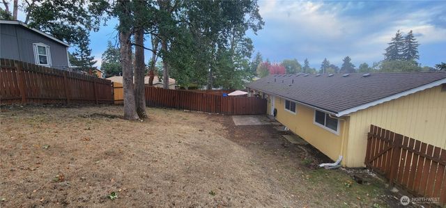 11901 Ainsworth Avenue S, Tacoma, WA 98444