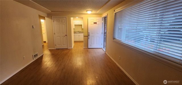 11901 Ainsworth Avenue S, Tacoma, WA 98444