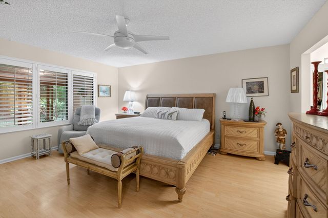 10015 Hickorywood Place, Boynton Beach, FL 33437