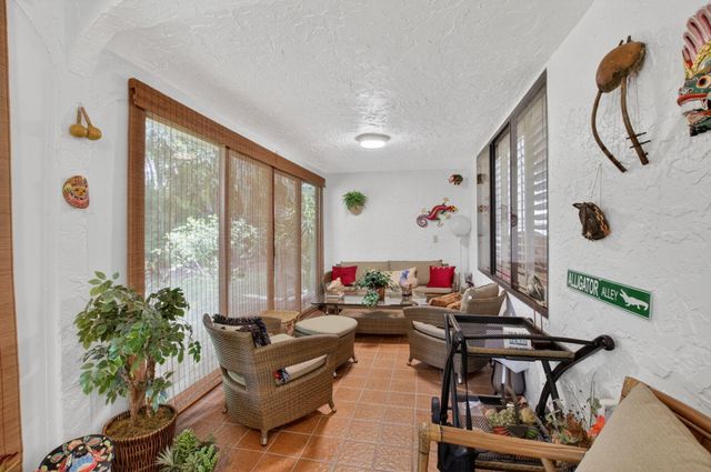 10015 Hickorywood Place, Boynton Beach, FL 33437