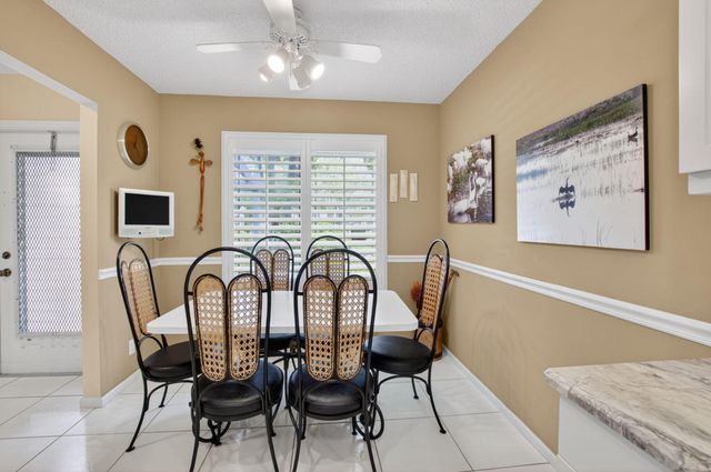 10015 Hickorywood Place, Boynton Beach, FL 33437