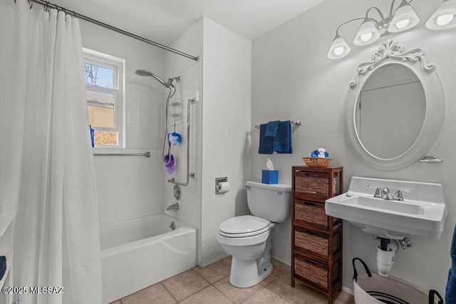 336 S Paseo Cerro Unit A, Green Valley, AZ 85614