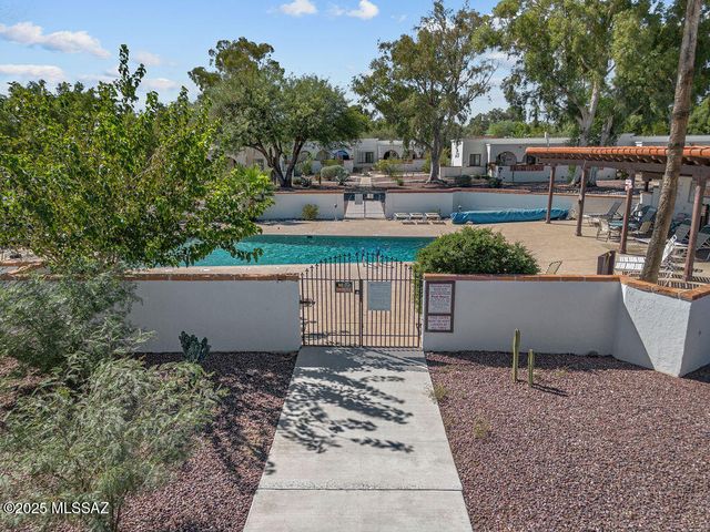 336 S Paseo Cerro Unit A, Green Valley, AZ 85614