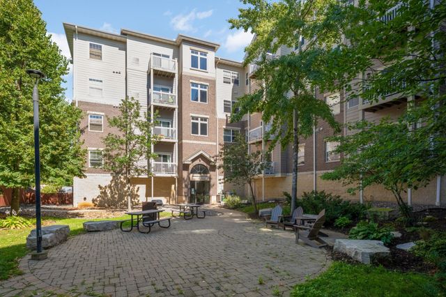 4824 E 53rd Street 301, Minneapolis, MN 55417