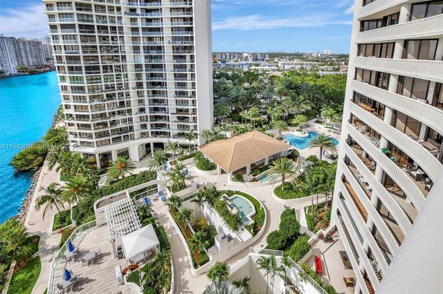 3000 Island Boulevard 502, Aventura, FL 33160