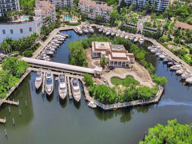 3000 Island Boulevard 502, Aventura, FL 33160