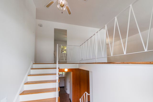 251 N Boynton Drive, Palatine, IL 60074