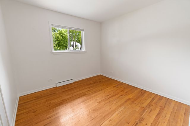 251 N Boynton Drive, Palatine, IL 60074
