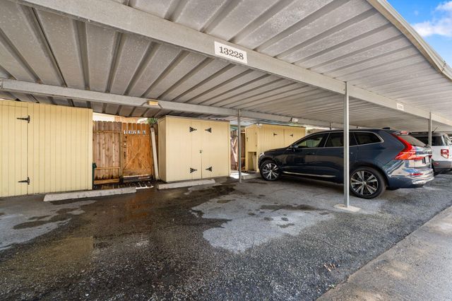 13228 Trail Hollow Drive 3228, Houston, TX 77079