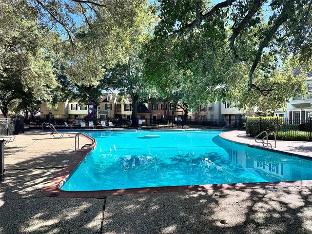 13228 Trail Hollow Drive 3228, Houston, TX 77079