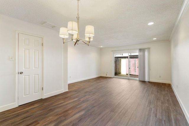 13228 Trail Hollow Drive 3228, Houston, TX 77079