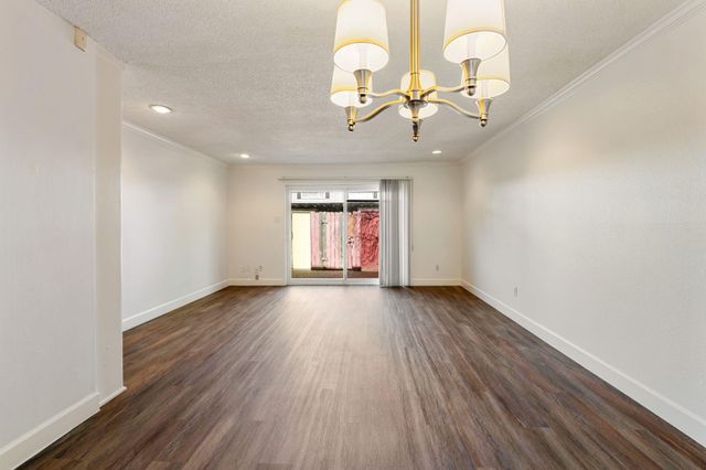 13228 Trail Hollow Drive 3228, Houston, TX 77079