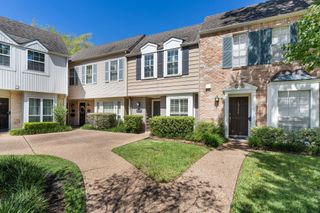 13228 Trail Hollow Drive 3228, Houston, TX 77079