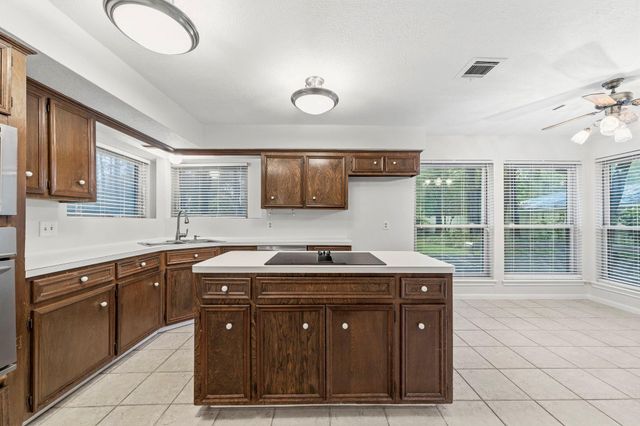 6706 Oak Masters Drive, Spring, TX 77379