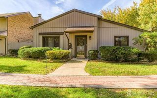 5 Sudbury Court, East Brunswick, NJ 08816
