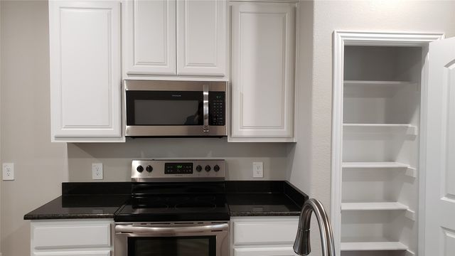 1412 Brindle Drive, Greenville, TX 75402