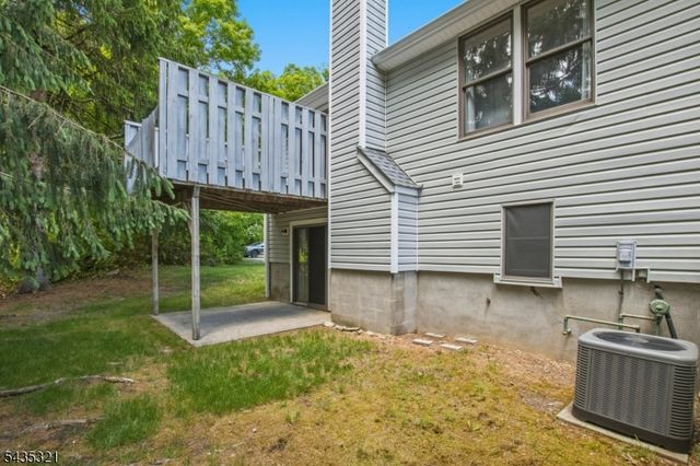 21 Quail Ct, Hardyston Twp., NJ 07419
