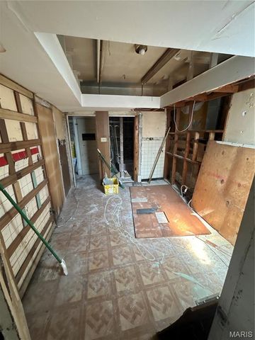 5338 Wabada Avenue, St Louis, MO 63112