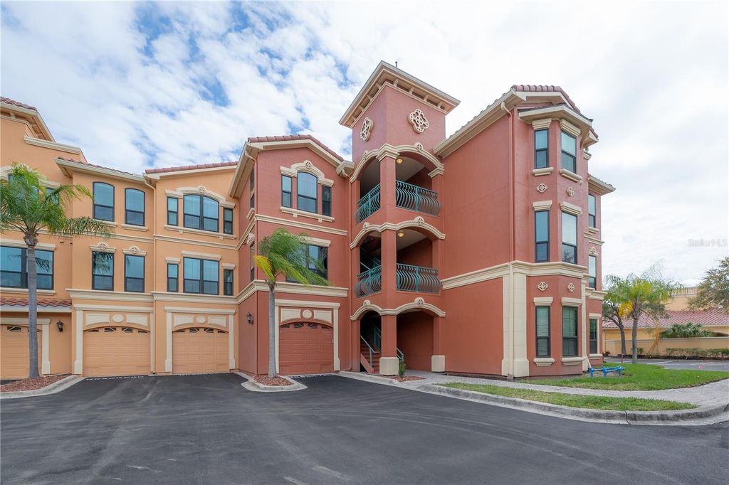2709 VIA CIPRIANI 530B, Clearwater, FL 33764