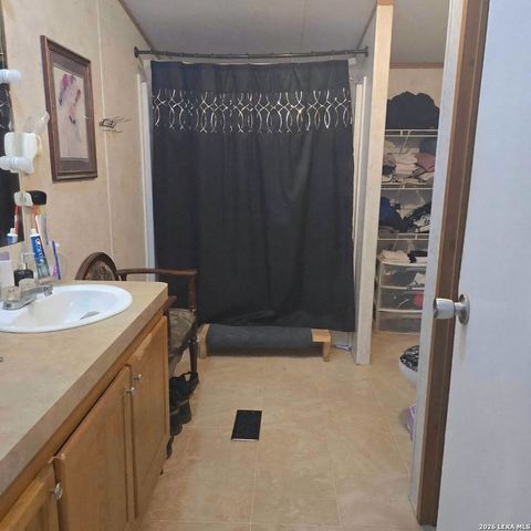 11555 Culebra, San Antonio, TX 78253