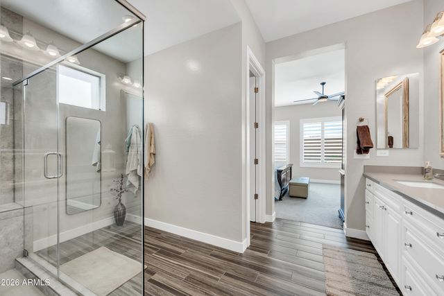 1867 E GILLCREST Road, Gilbert, AZ 85298