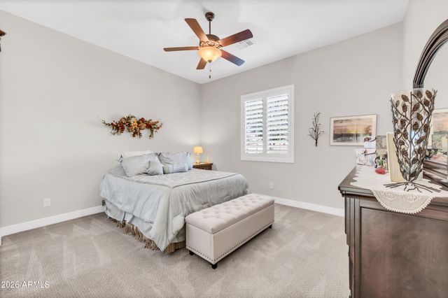 1867 E GILLCREST Road, Gilbert, AZ 85298