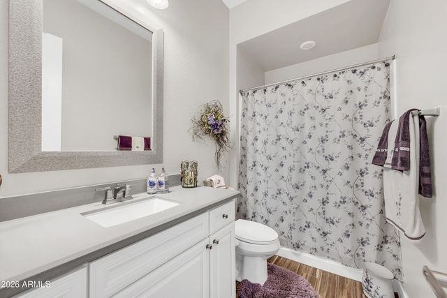 1867 E GILLCREST Road, Gilbert, AZ 85298