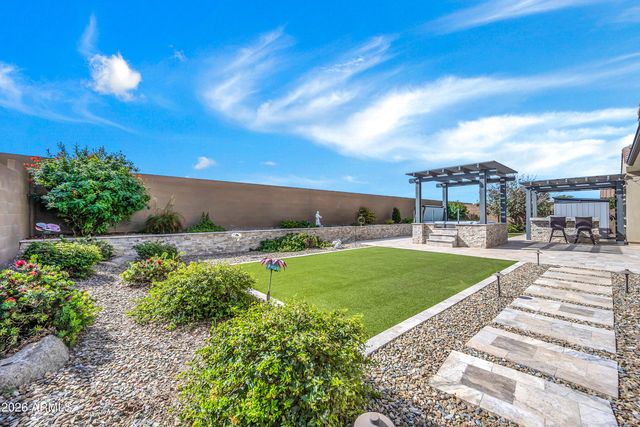 1867 E GILLCREST Road, Gilbert, AZ 85298