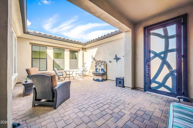 1867 E GILLCREST Road, Gilbert, AZ 85298