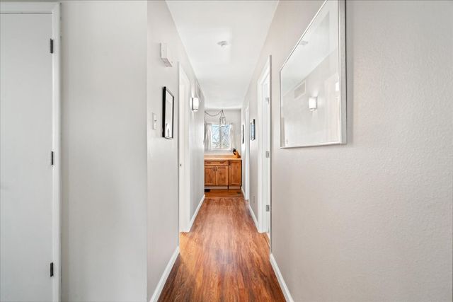 72 Joya, White Rock, NM 87547