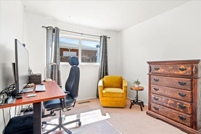 72 Joya, White Rock, NM 87547