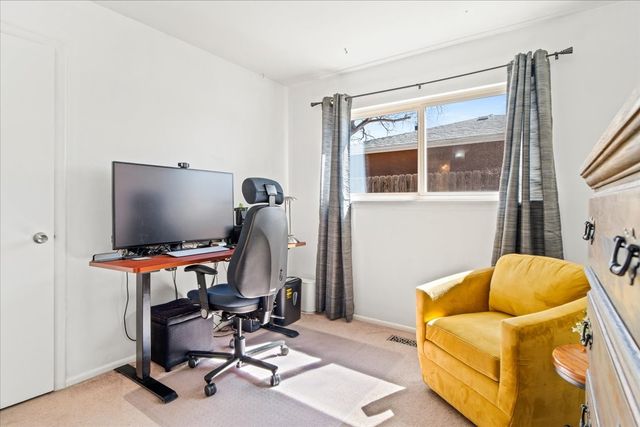 72 Joya, White Rock, NM 87547