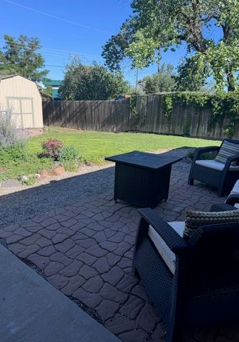 72 Joya, White Rock, NM 87547