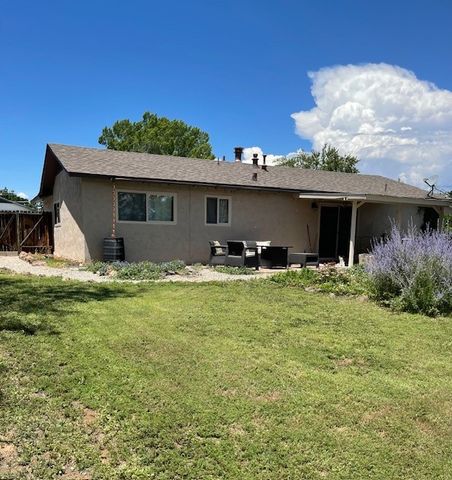 72 Joya, White Rock, NM 87547