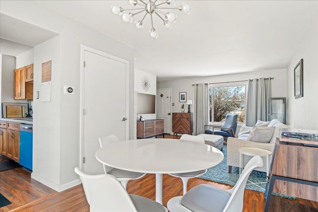 72 Joya, White Rock, NM 87547