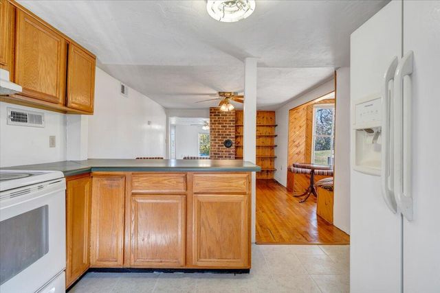 N 112 Hancock ST, Fincastle, VA 24090